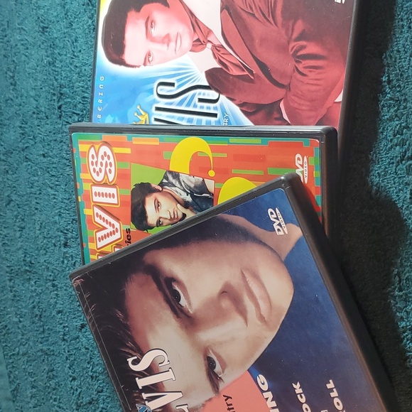 Remembering Elvis - Picture 5 of 9